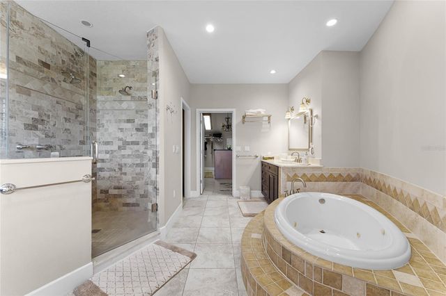 8605 BAY SHORE COVE, Orlando, FL 32836