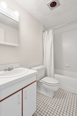 50 Watertown Street 402, Watertown, MA 02472