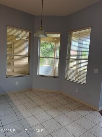 5971 Newbury Circle, Melbourne, FL 32940