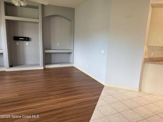 5971 Newbury Circle, Melbourne, FL 32940