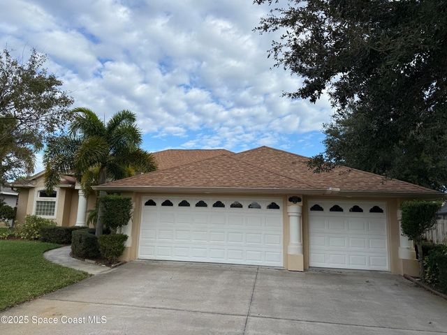 5971 Newbury Circle, Melbourne, FL 32940