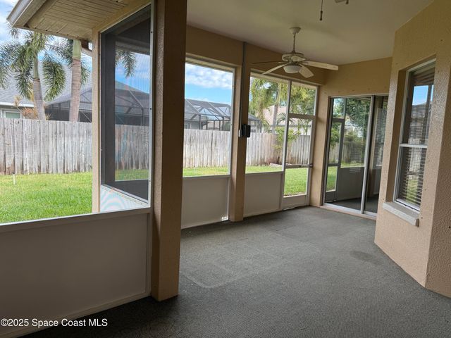 5971 Newbury Circle, Melbourne, FL 32940