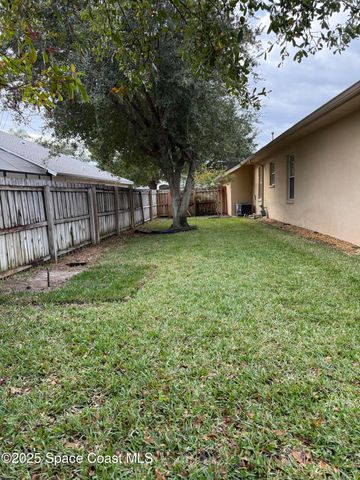 5971 Newbury Circle, Melbourne, FL 32940