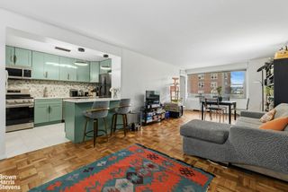 2500 Johnson Ave Apt 4K, New York City, NY 10463