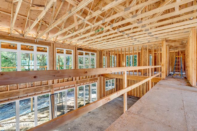 117 Parker Chase Court, Morganville, NJ 07751