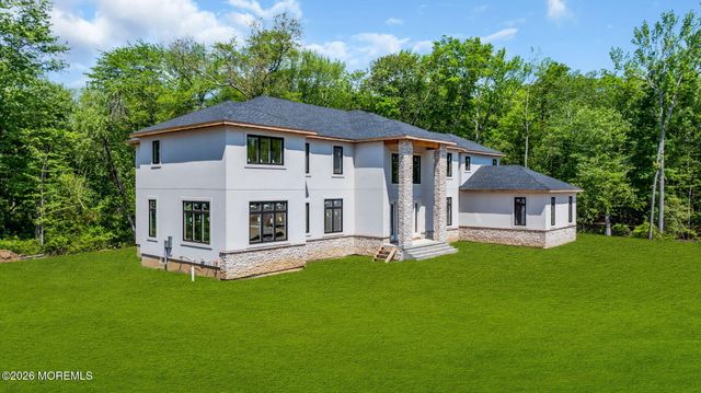 117 Parker Chase Court, Morganville, NJ 07751