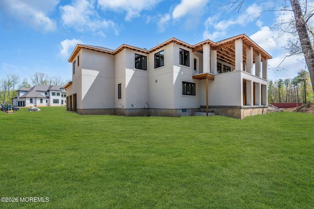 117 Parker Chase Court, Morganville, NJ 07751