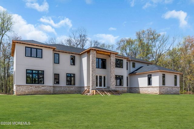 117 Parker Chase Court, Morganville, NJ 07751