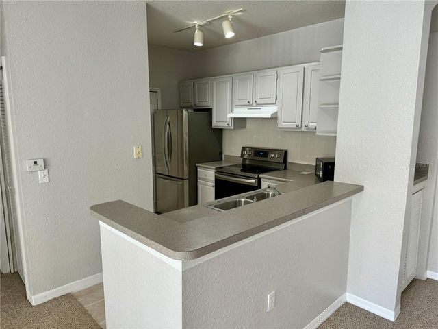 1475 LAKE SHADOW CIRCLE 6105, Maitland, FL 32751