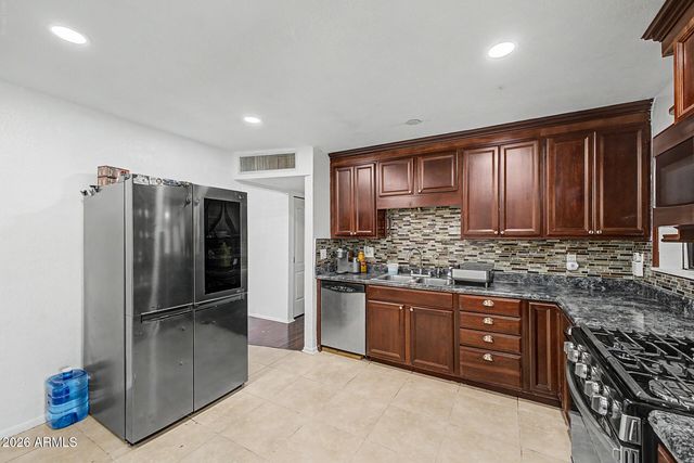 7543 E MCKINLEY Street, Scottsdale, AZ 85257