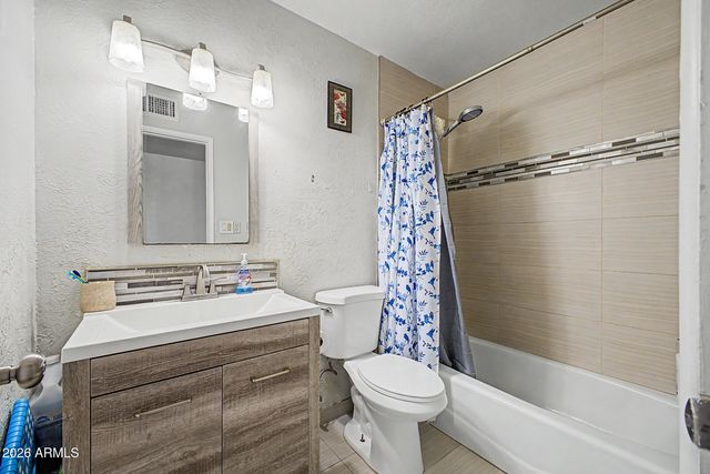 7543 E MCKINLEY Street, Scottsdale, AZ 85257