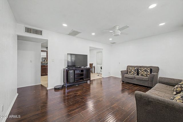 7543 E MCKINLEY Street, Scottsdale, AZ 85257