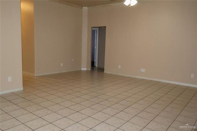 2007 Helen Avenue, Mission, TX 78572