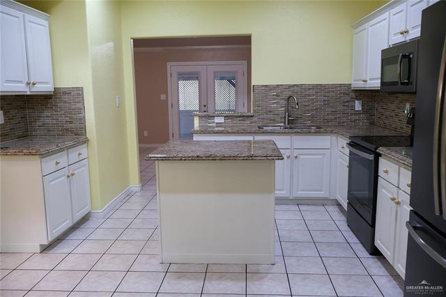 2007 Helen Avenue, Mission, TX 78572