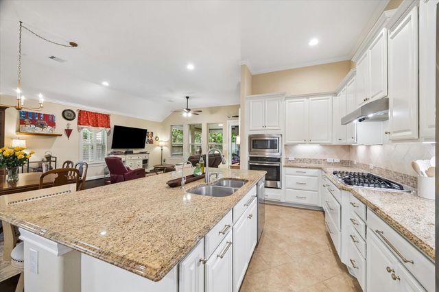 162 Elderberry Trail, Montgomery, TX 77316