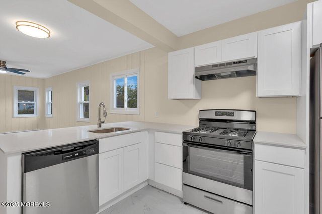 14 Mapletree Road, Toms River, NJ 08753