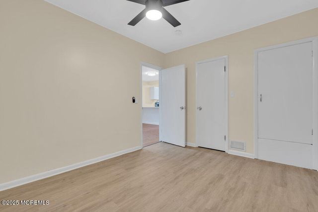 14 Mapletree Road, Toms River, NJ 08753