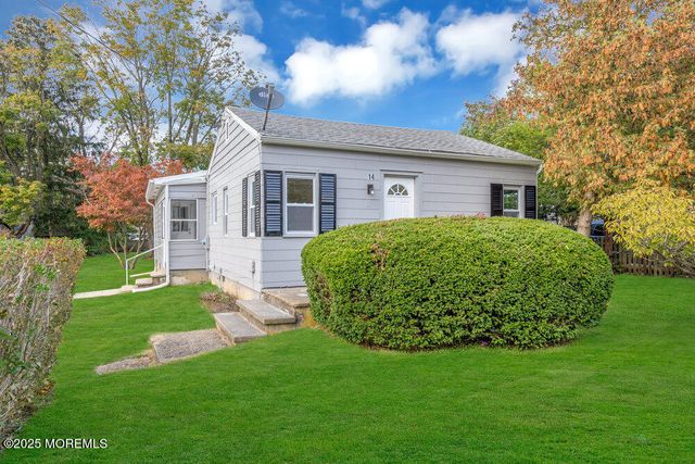 14 Mapletree Road, Toms River, NJ 08753