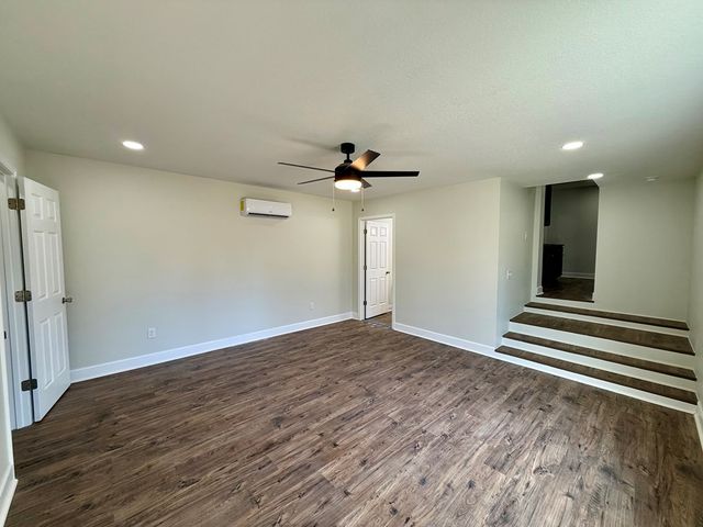 1001 S Edgewood Dr, Dothan, AL 36301