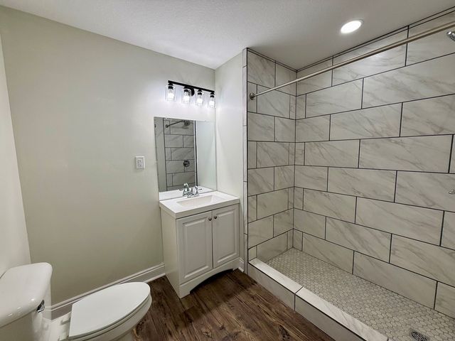 1001 S Edgewood Dr, Dothan, AL 36301