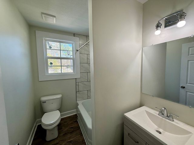 1001 S Edgewood Dr, Dothan, AL 36301