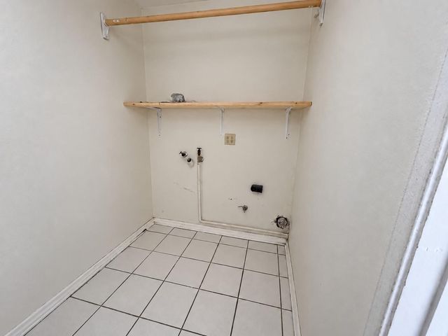 10434 Carlow Lane, La Porte, TX 77571