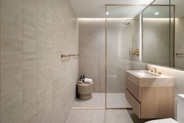 349 W 51ST Street GARDENA, New York City, NY 10019