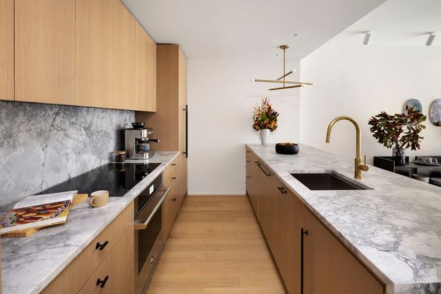 349 W 51ST Street GARDENA, New York City, NY 10019