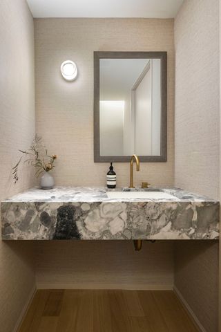 349 W 51ST Street GARDENA, New York City, NY 10019