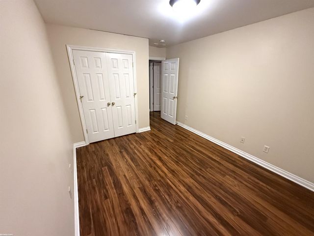 5647 Hampshire Lane, Ypsilanti, MI 48197