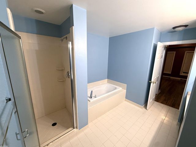 5647 Hampshire Lane, Ypsilanti, MI 48197