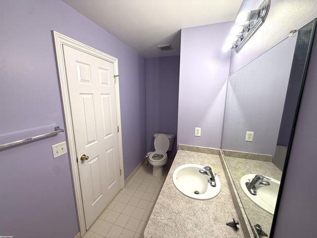 5647 Hampshire Lane, Ypsilanti, MI 48197