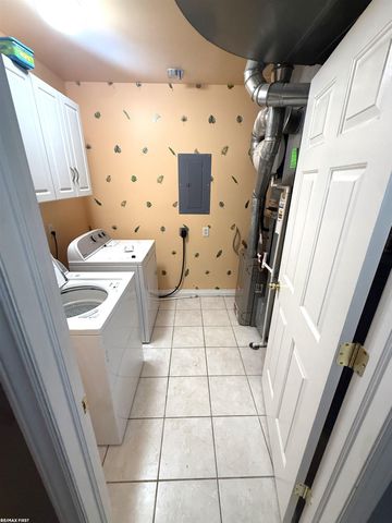 5647 Hampshire Lane, Ypsilanti, MI 48197