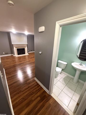 5647 Hampshire Lane, Ypsilanti, MI 48197