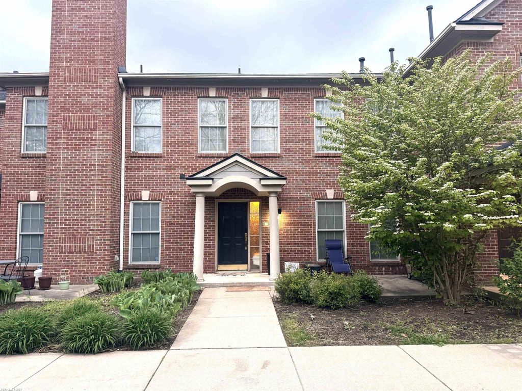 5647 Hampshire Lane, Ypsilanti, MI 48197