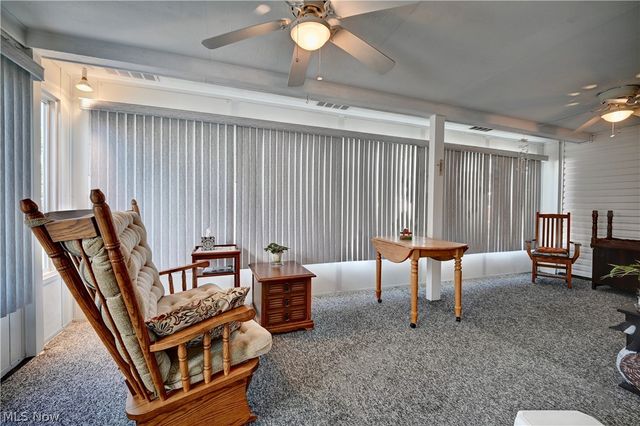 1017 Kaderly Street NW, New Philadelphia, OH 44663