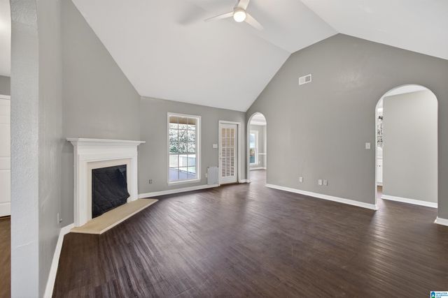 154 SILVERSTONE LANE, Alabaster, AL 35007