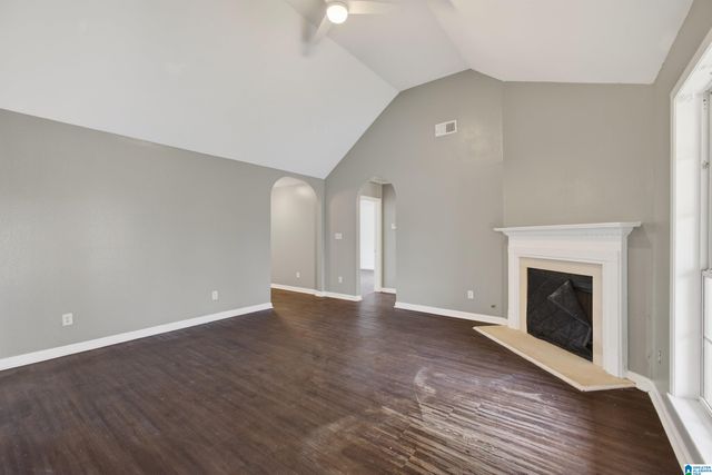 154 SILVERSTONE LANE, Alabaster, AL 35007