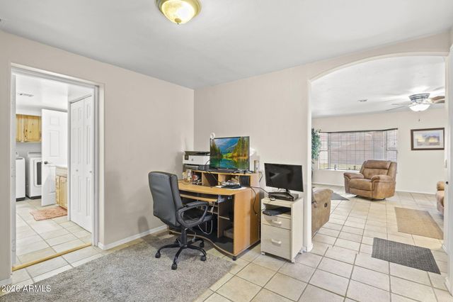 47012 N New River Road, New River, AZ 85087