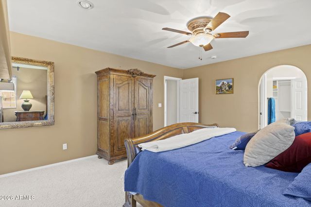 47012 N New River Road, New River, AZ 85087