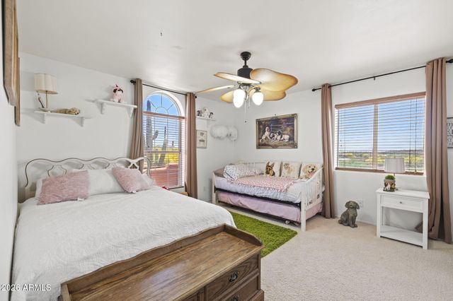 47012 N New River Road, New River, AZ 85087