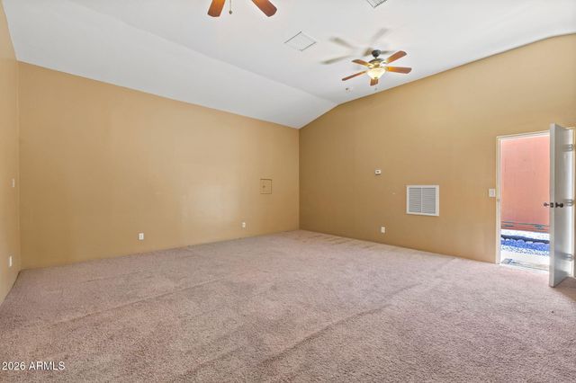 47012 N New River Road, New River, AZ 85087