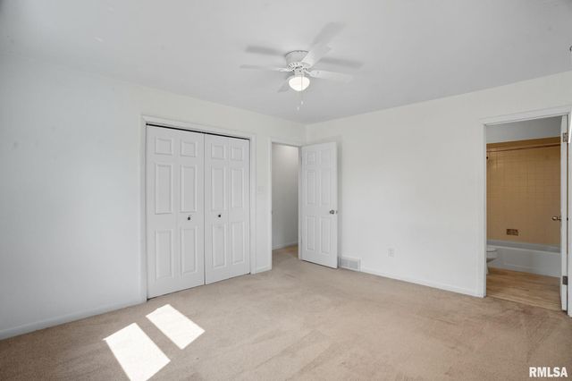 109 N 3RD Street, Colona, IL 61241