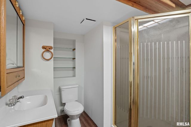 109 N 3RD Street, Colona, IL 61241