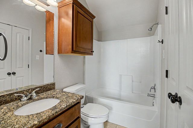 3337 Lieutenant Avenue, College Station, TX 77845