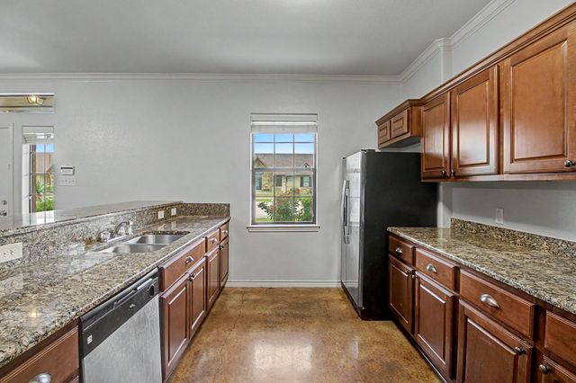 3337 Lieutenant Avenue, College Station, TX 77845