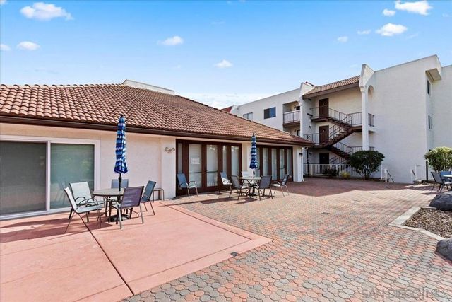 6350 Genesee Ave 220, San Diego, CA 92122