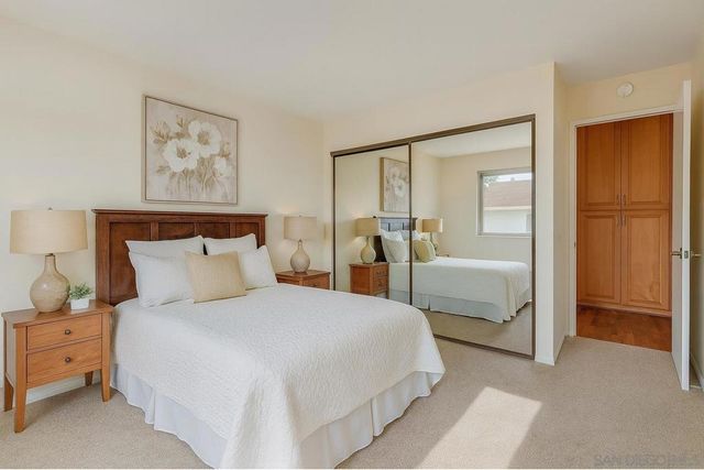 6350 Genesee Ave 220, San Diego, CA 92122