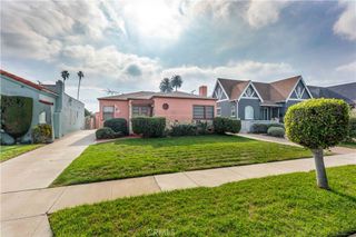 2040 W 82nd Street, Los Angeles, CA 90047
