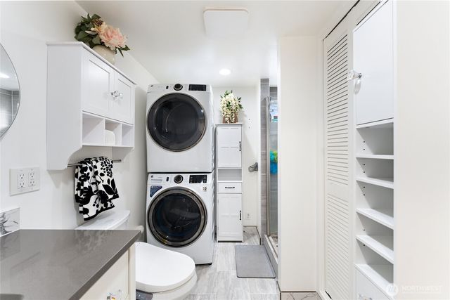 10107 Meridian Avenue, Everett, WA 98208